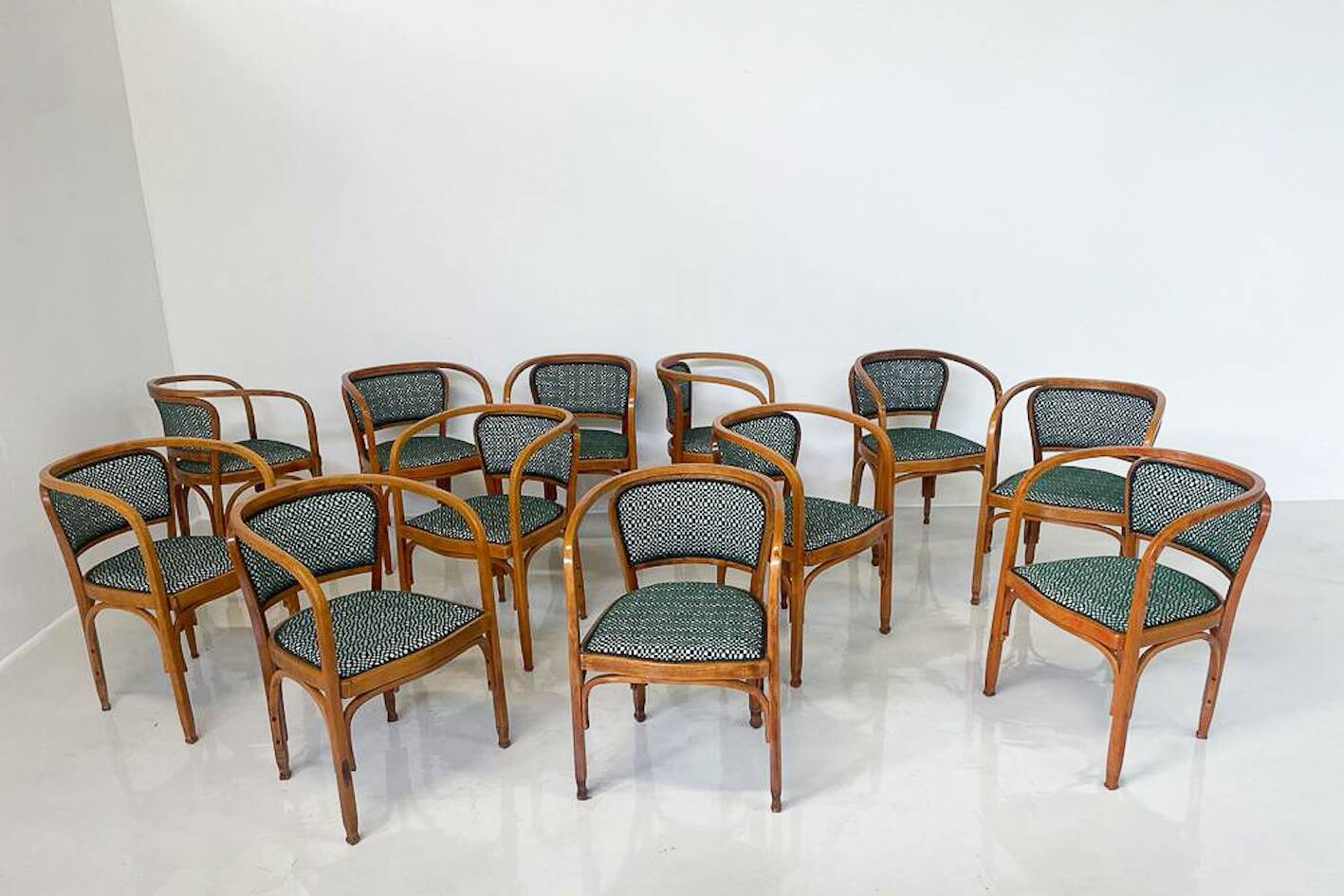 Armchair No. 715 Gustav Siegel for Kohn, Fabric and Wood, Austria, 1900s - New Upholstery