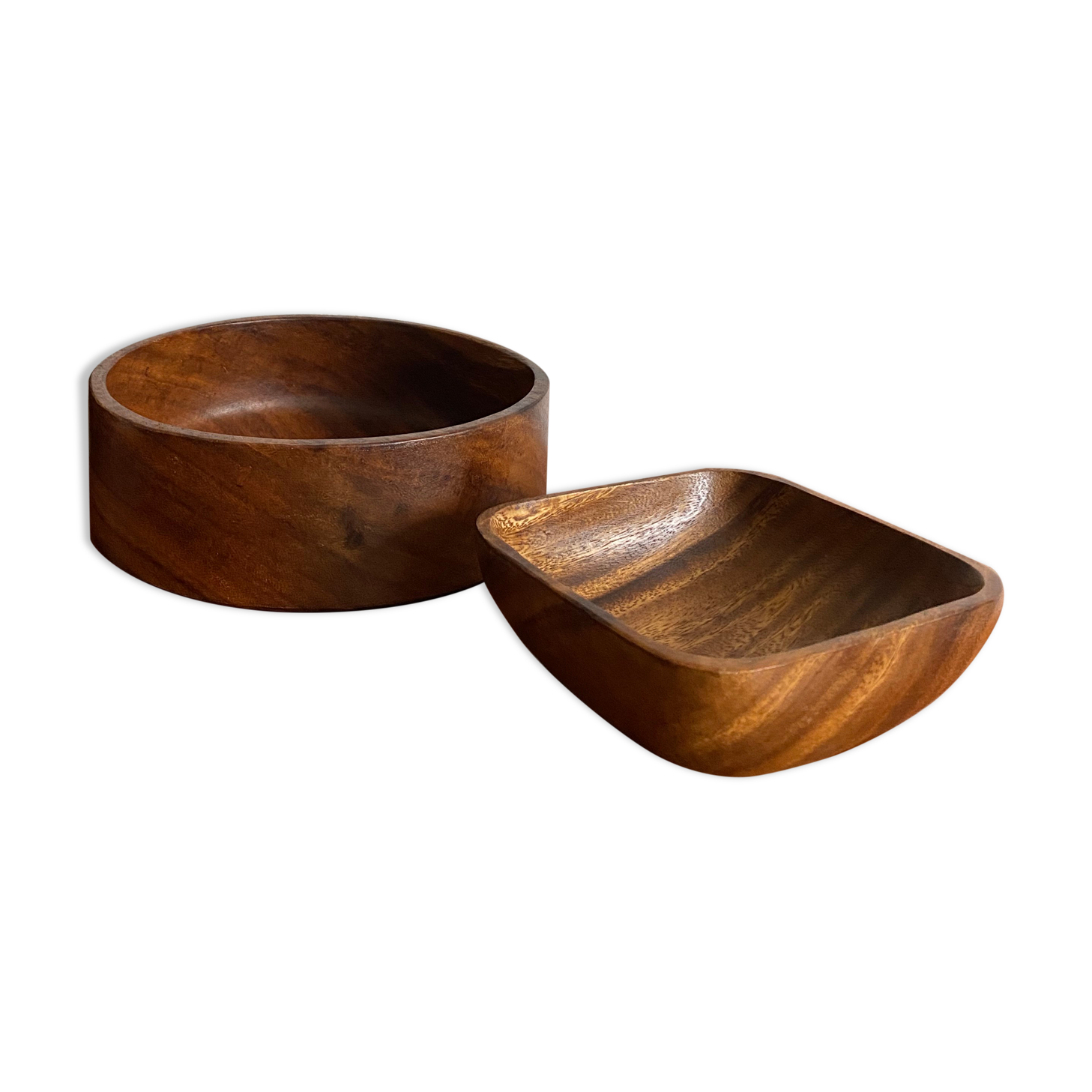 Set 2 Vintage Wooden Dishes