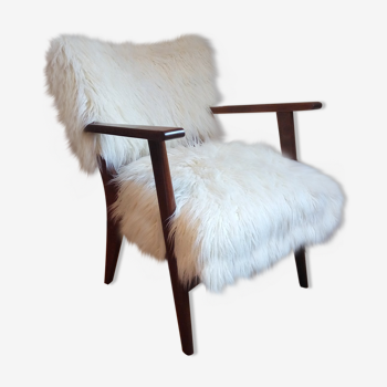 Fauteuil vintage style moumoute