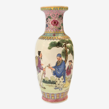 Vase en porcelaine de Chine