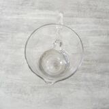 Ancien broc à eau en verre gravé décor raisins
