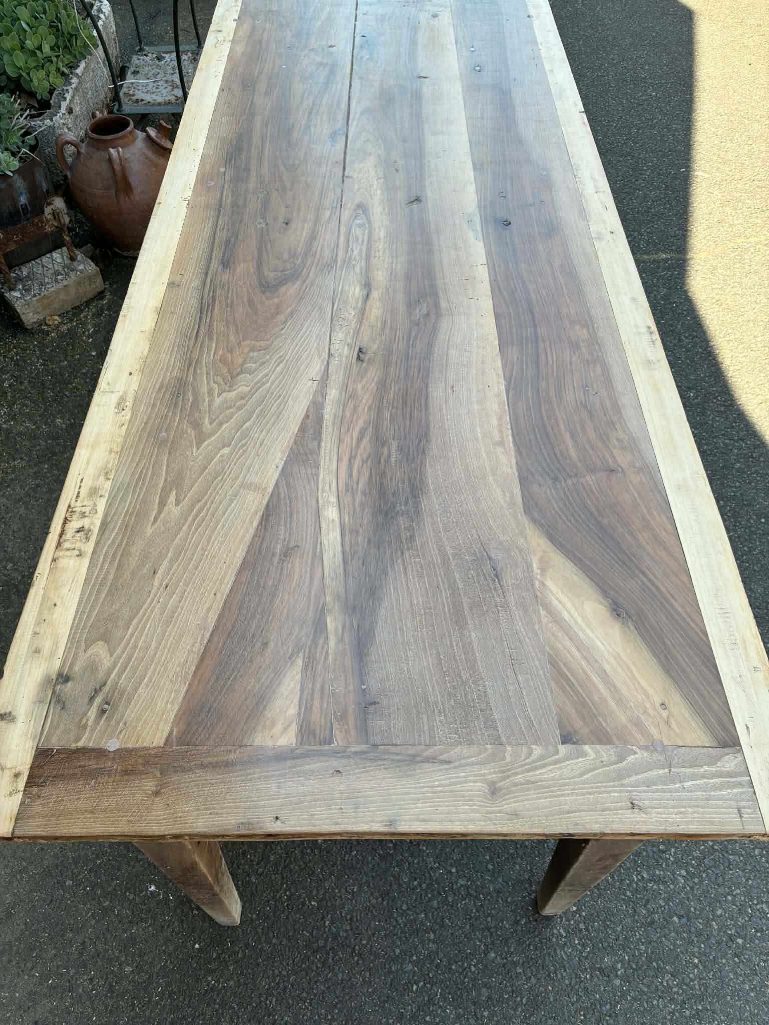 Table de salle à manger
