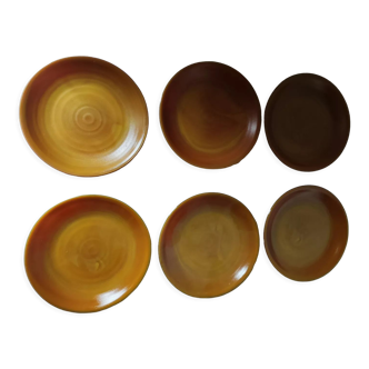 6 Digoin stoneware plates