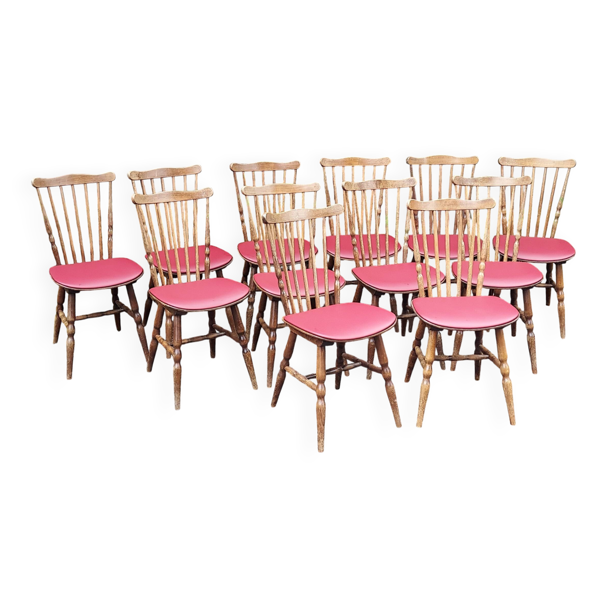 Serie de 12 chaises bistrot baumann à barreaux
