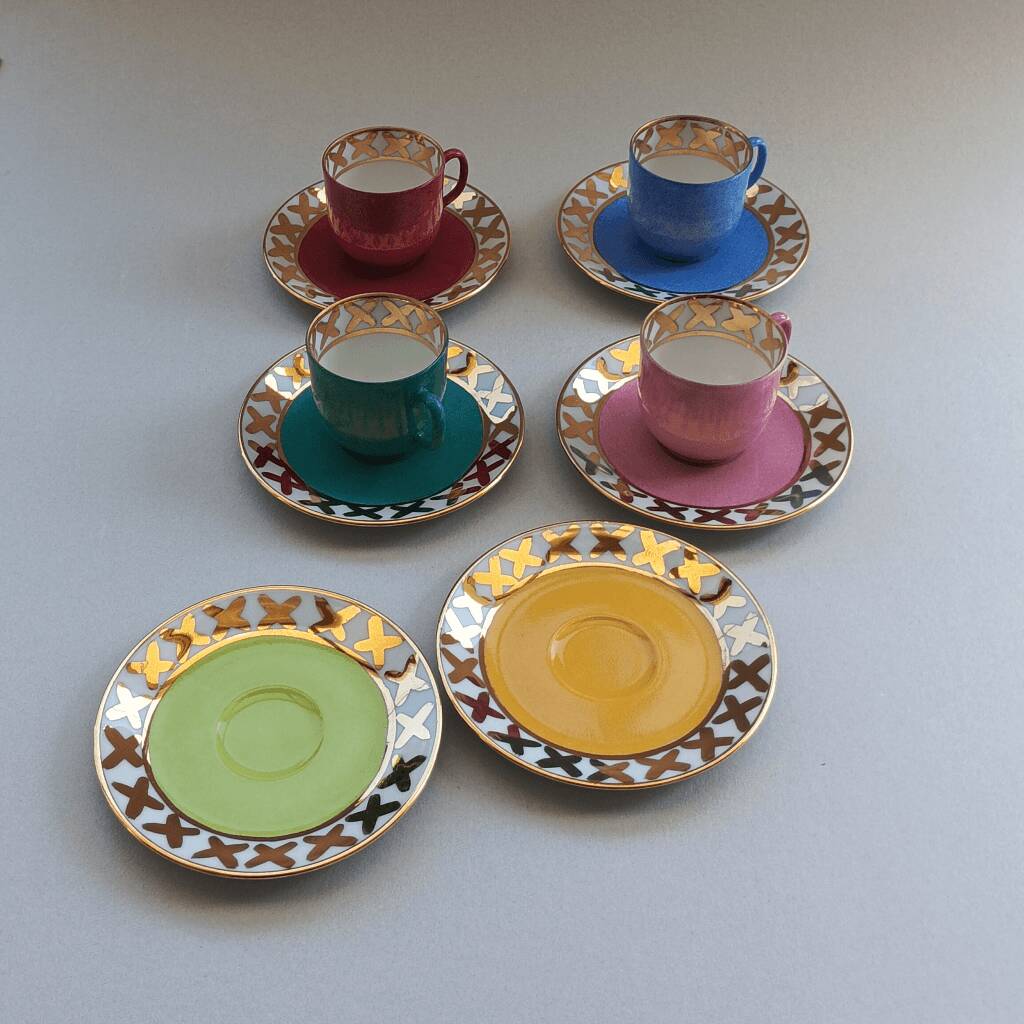 Service of 4 cups designed by Hilton McConnico from the 1980s.
