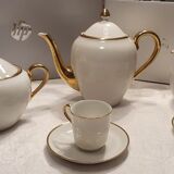 Ensemble petit-déjeuner porcelaine blanche et dorée