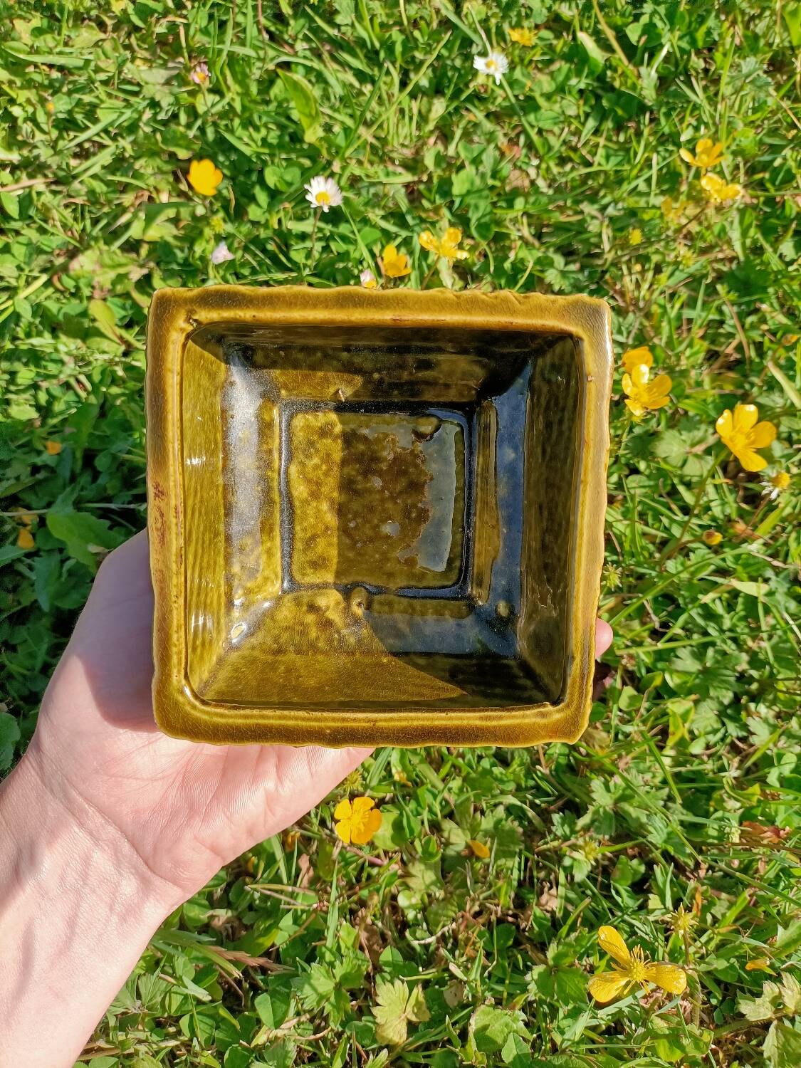 Retro ceramic flowerpot
