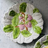 Paire d’assiettes en barbotine made in Italy