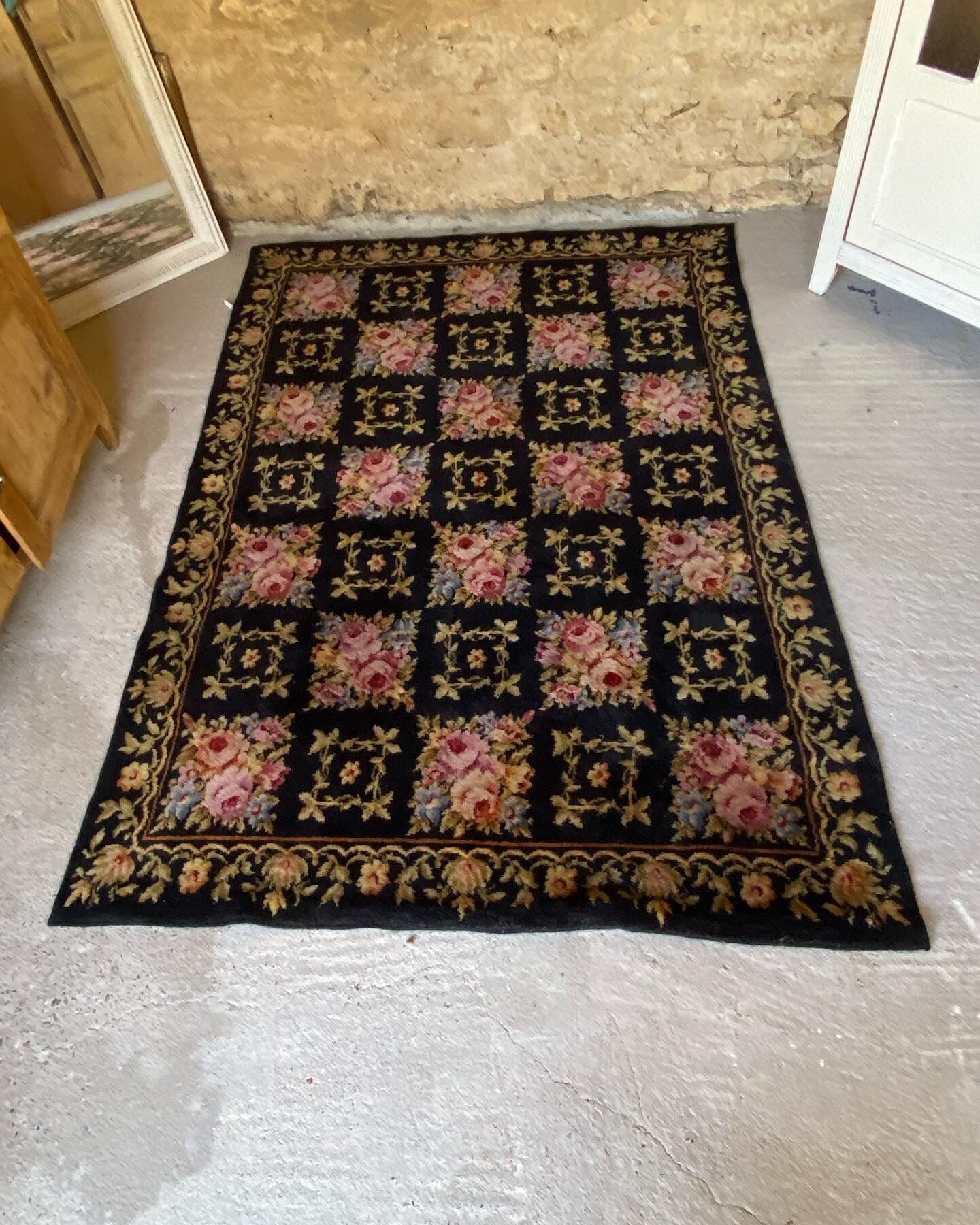 Vintage flower carpets 350x165cm