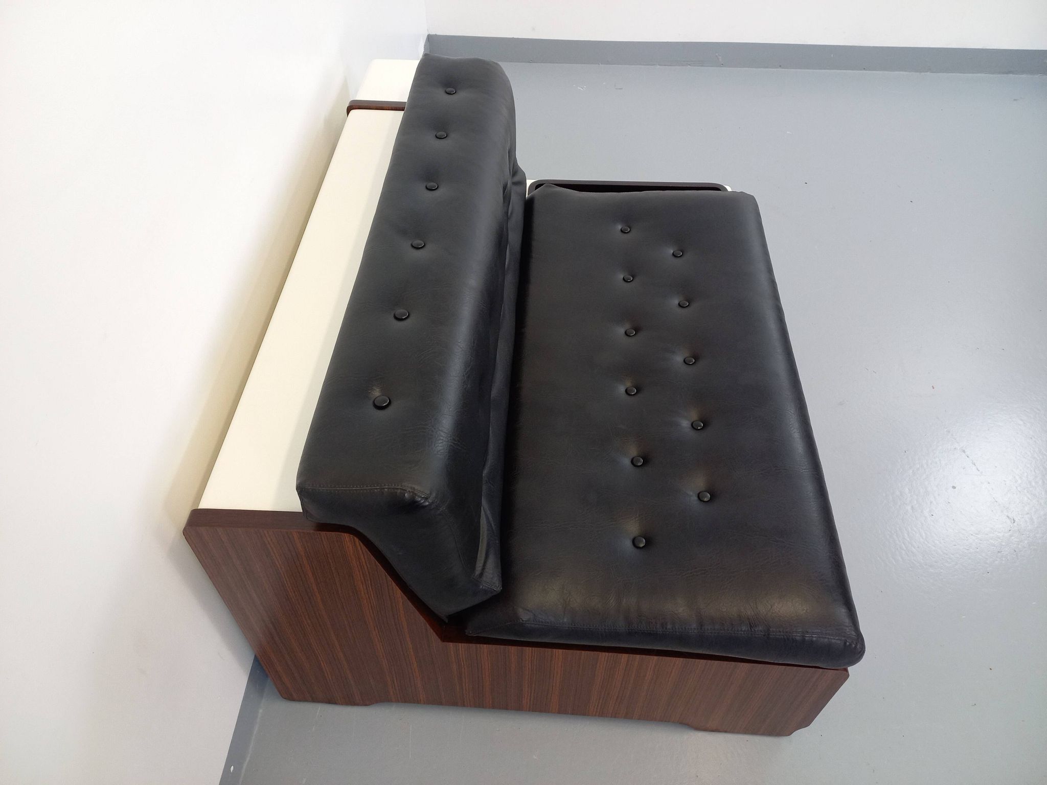 Vintage sofa bed bench with integrated lighting, Italian design Beka Tortuga, in skai, fiber