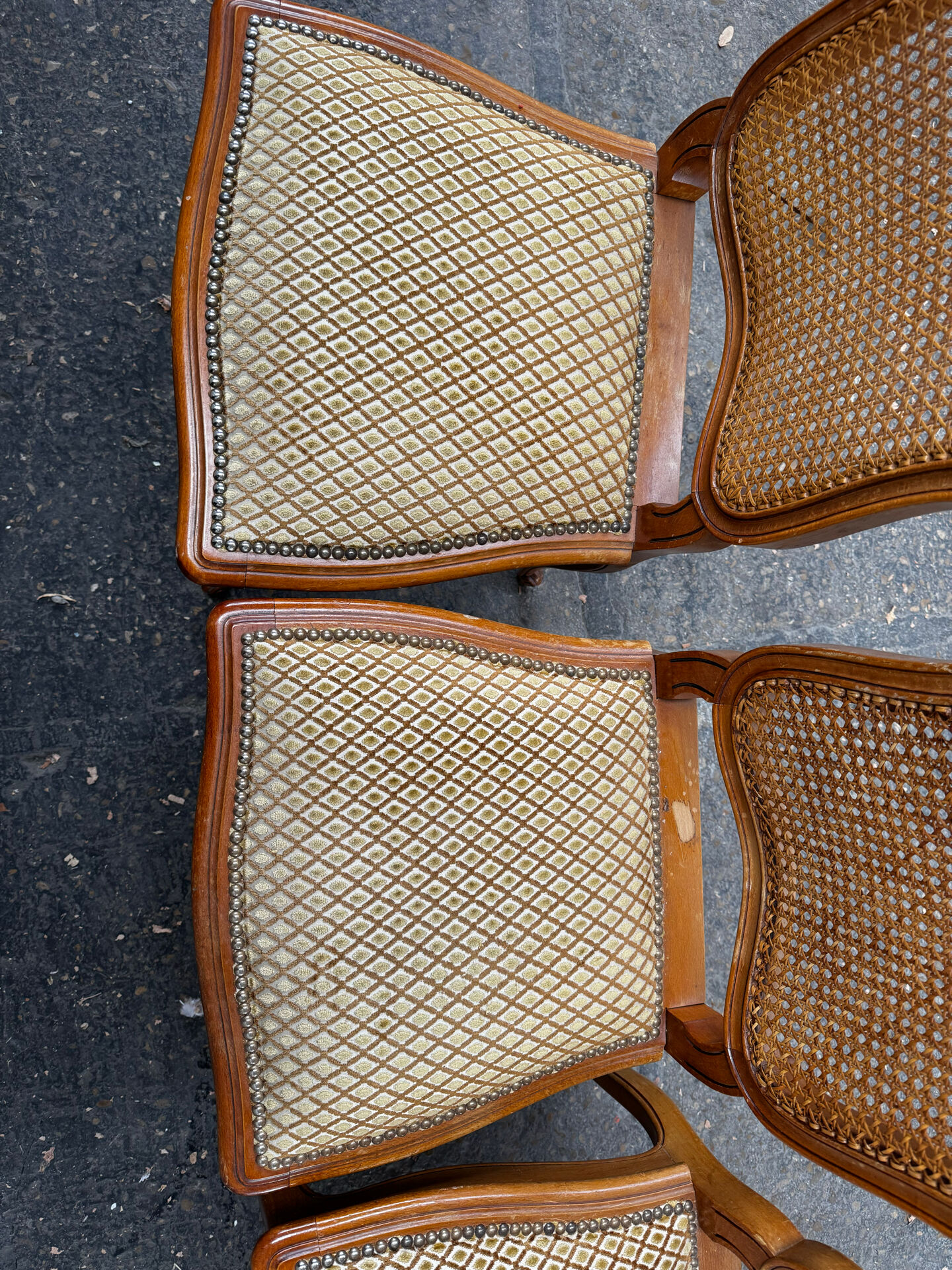 Set of 6 chairs in Louis XV style - carved wood and caning