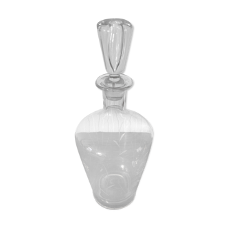 Glass alcohol wine decanter with engraved drawings and stopper