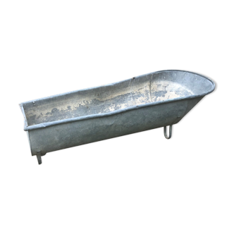 former 1900 zinc bathtub