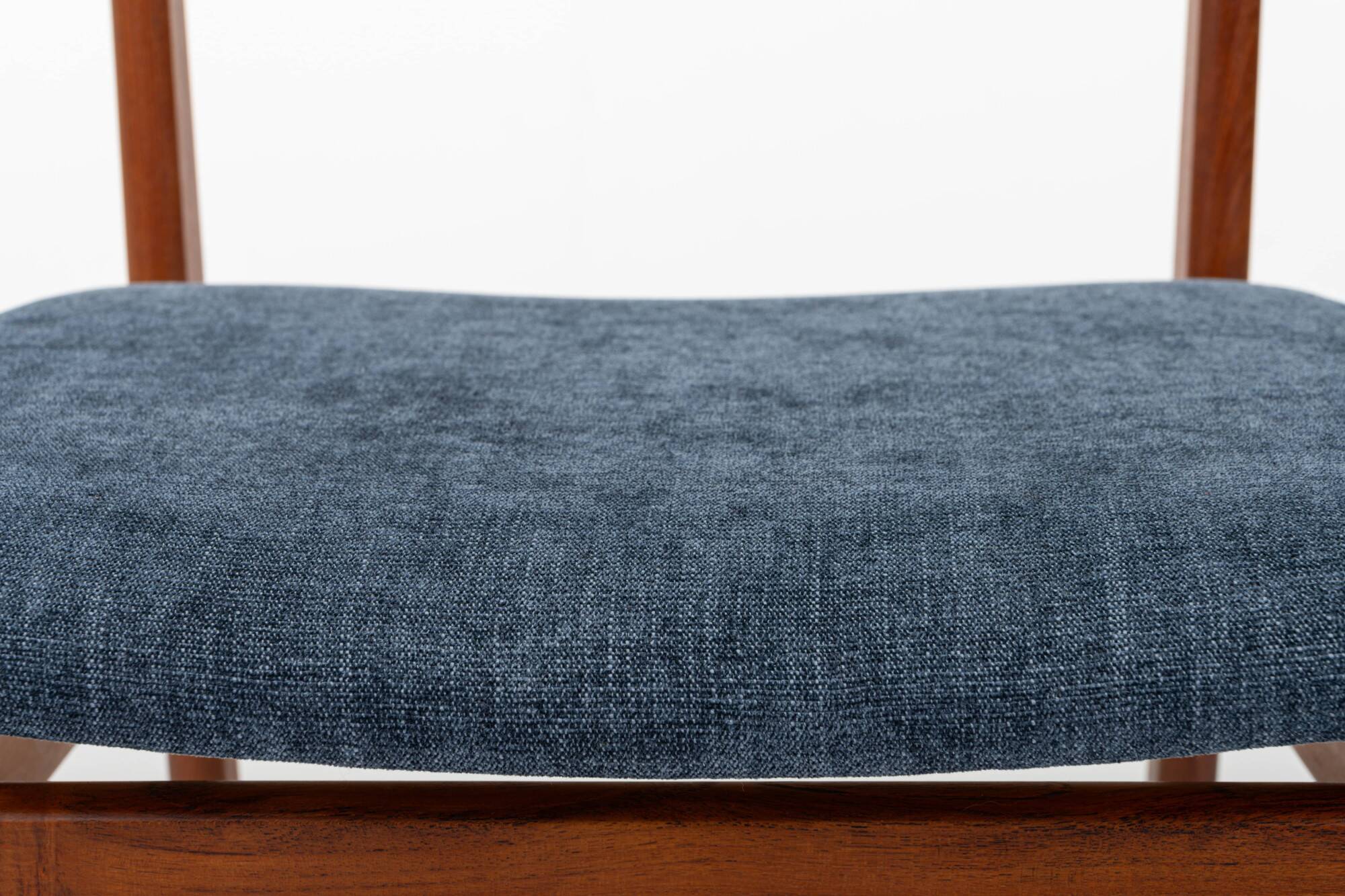 Set of 4 vintage dining chairs in teak and blue fabric