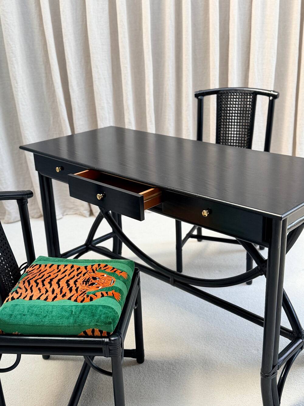 Gasparucci Italo office set / Jokhang Tiger velvet, designed by J. Hartig, Schumacher