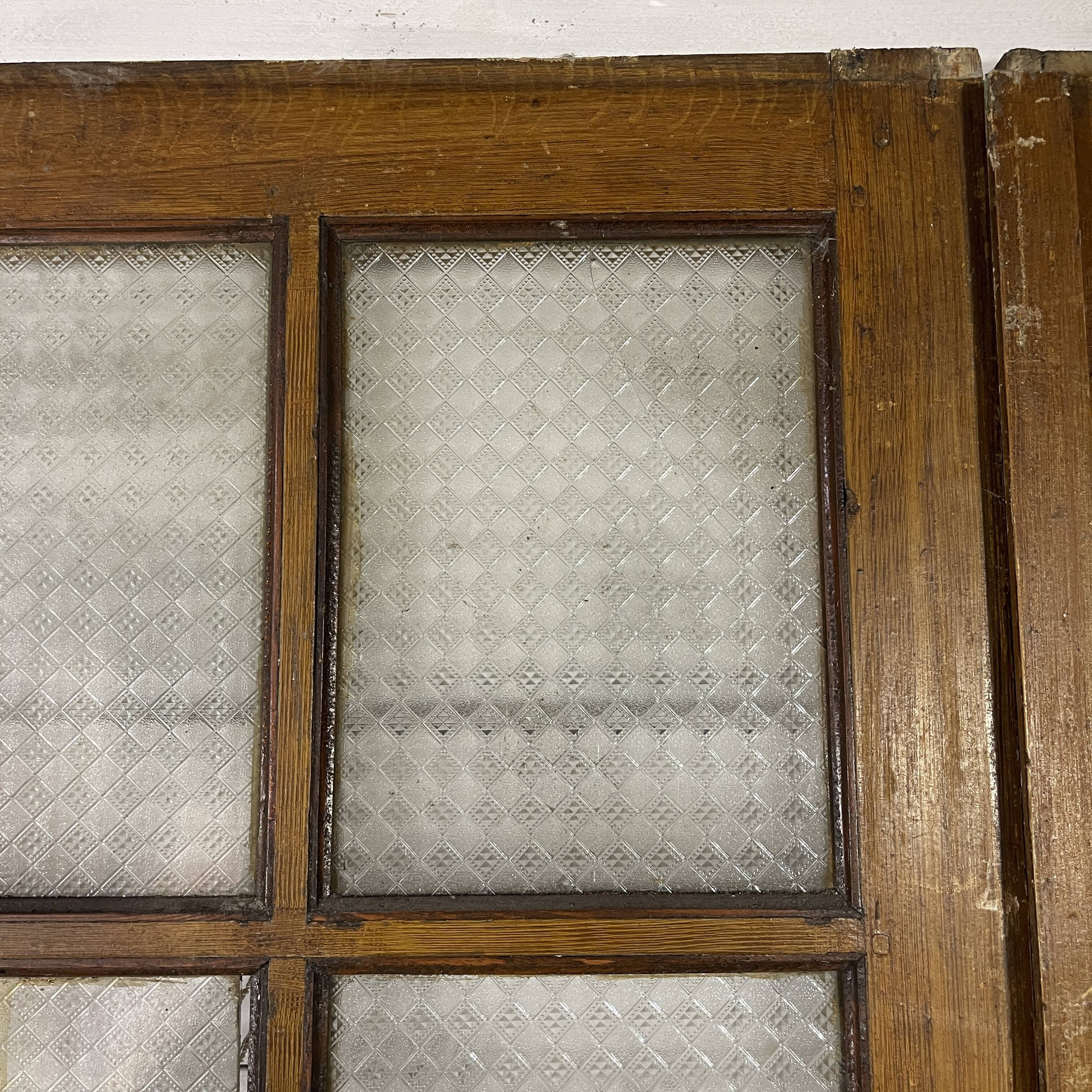 Four-leaf partition door