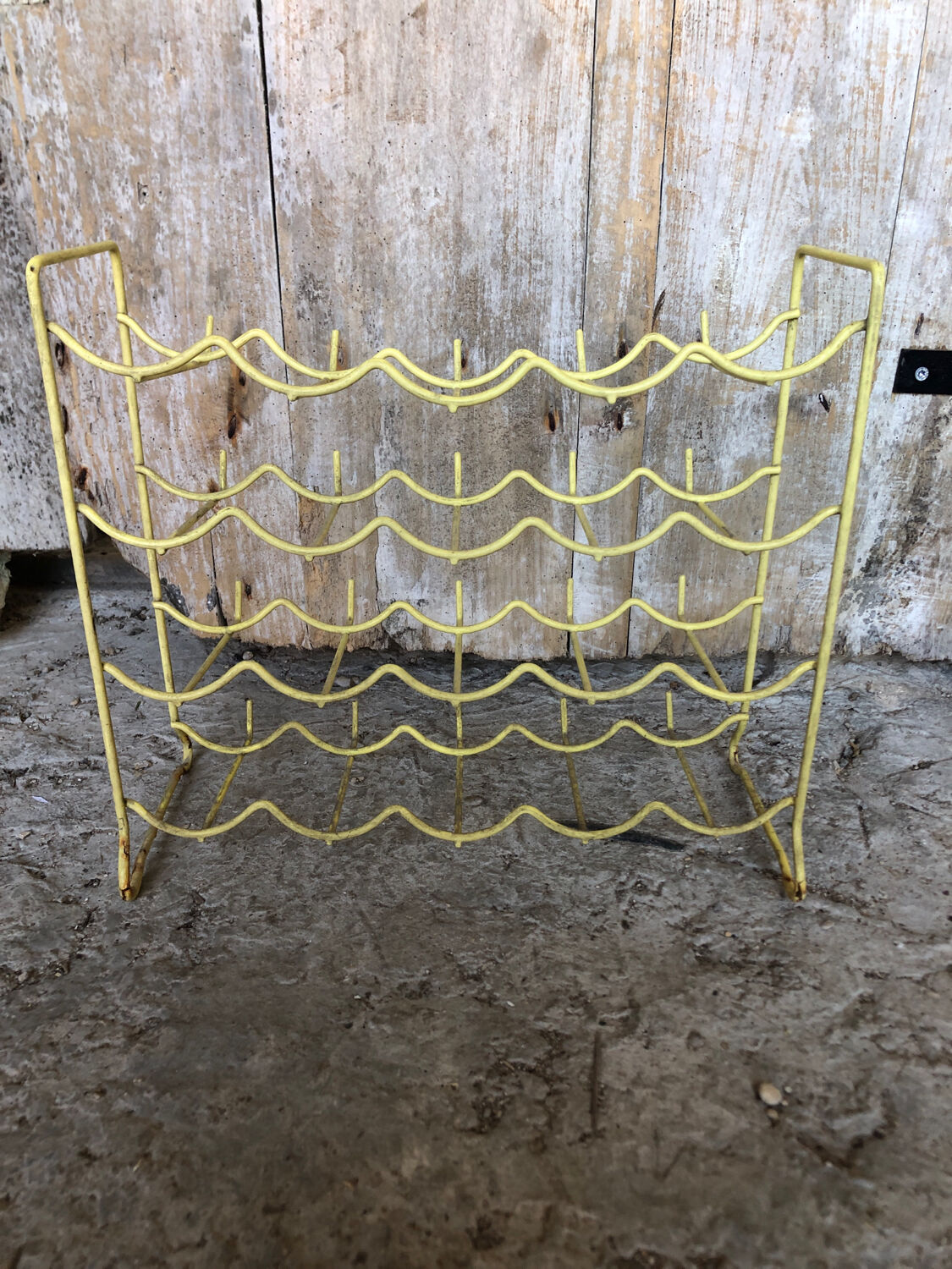 Old bottle holder holder yellow metal