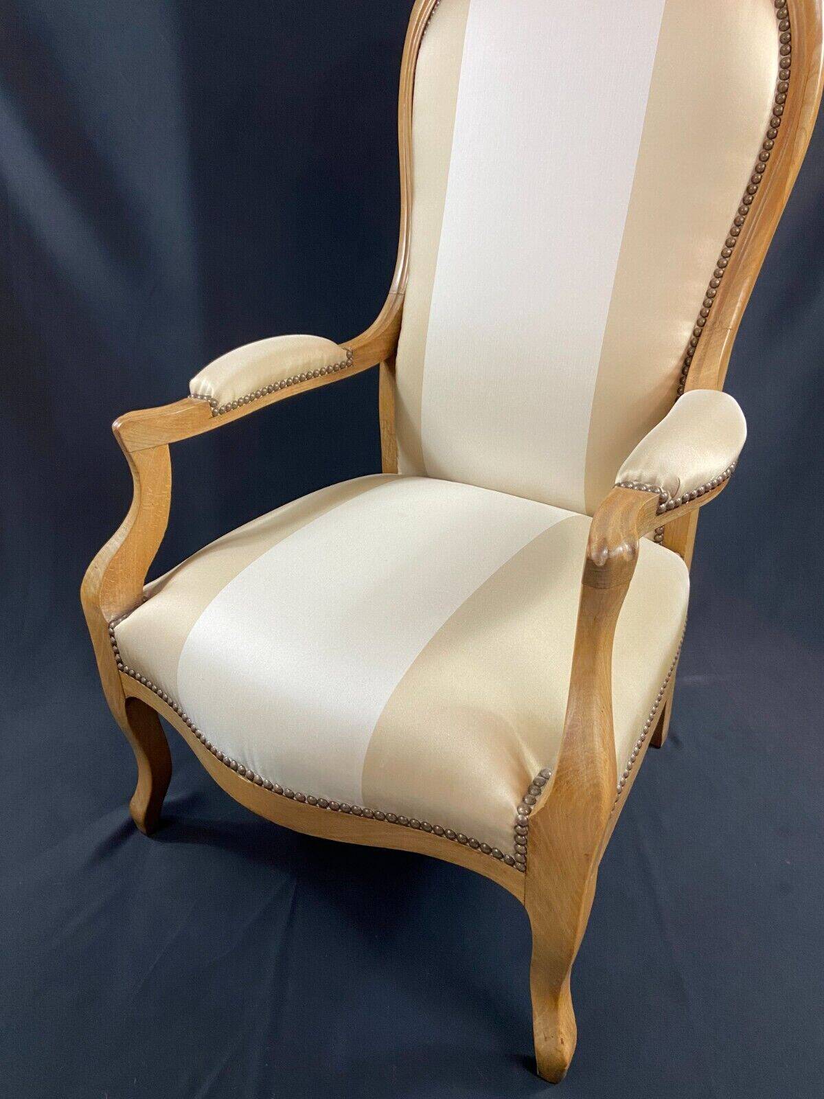 19th century Voltaire armchair in blond beech, Louis-Philippe period