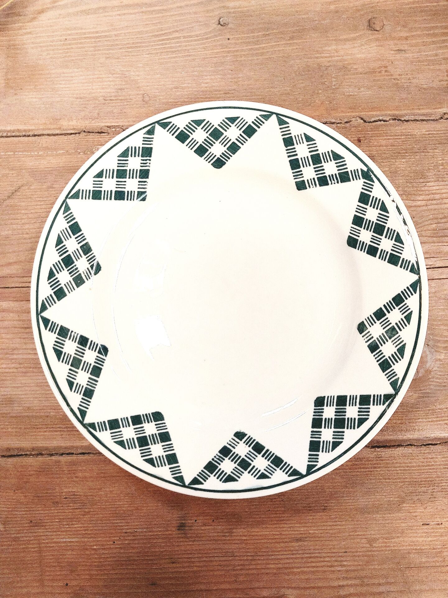 3 assiettes plates terre de fer - Saint Amand