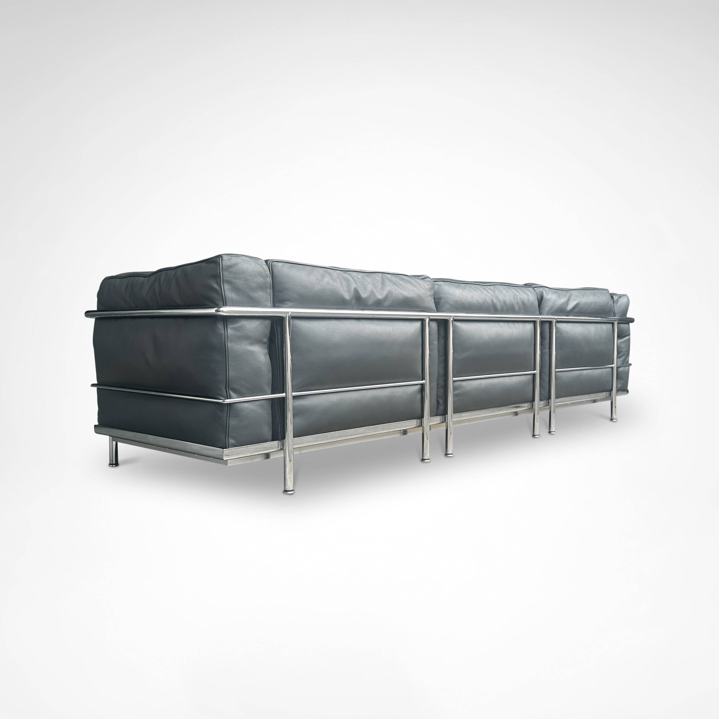 LC3 down cushions Y extra leather 3-seater sofa by Le Corbusier Cassina 90s
