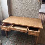 Bureau ancien rénové