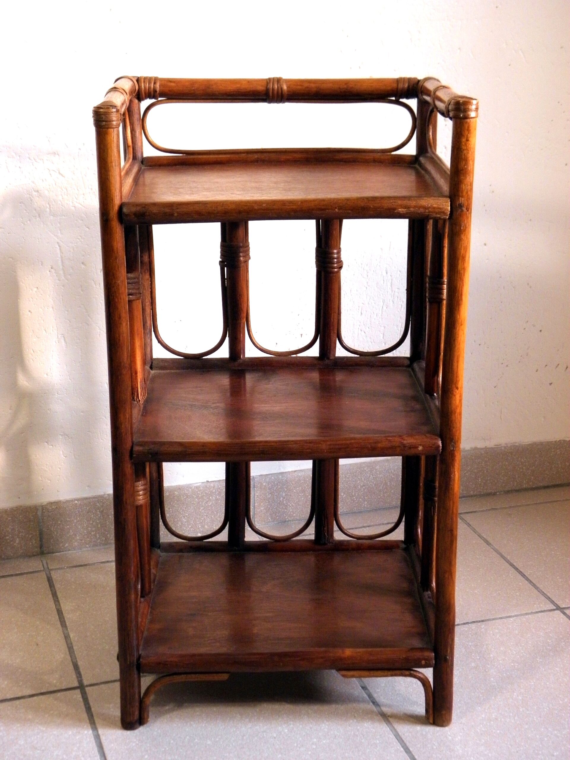 Rattan shelf 69x38cm