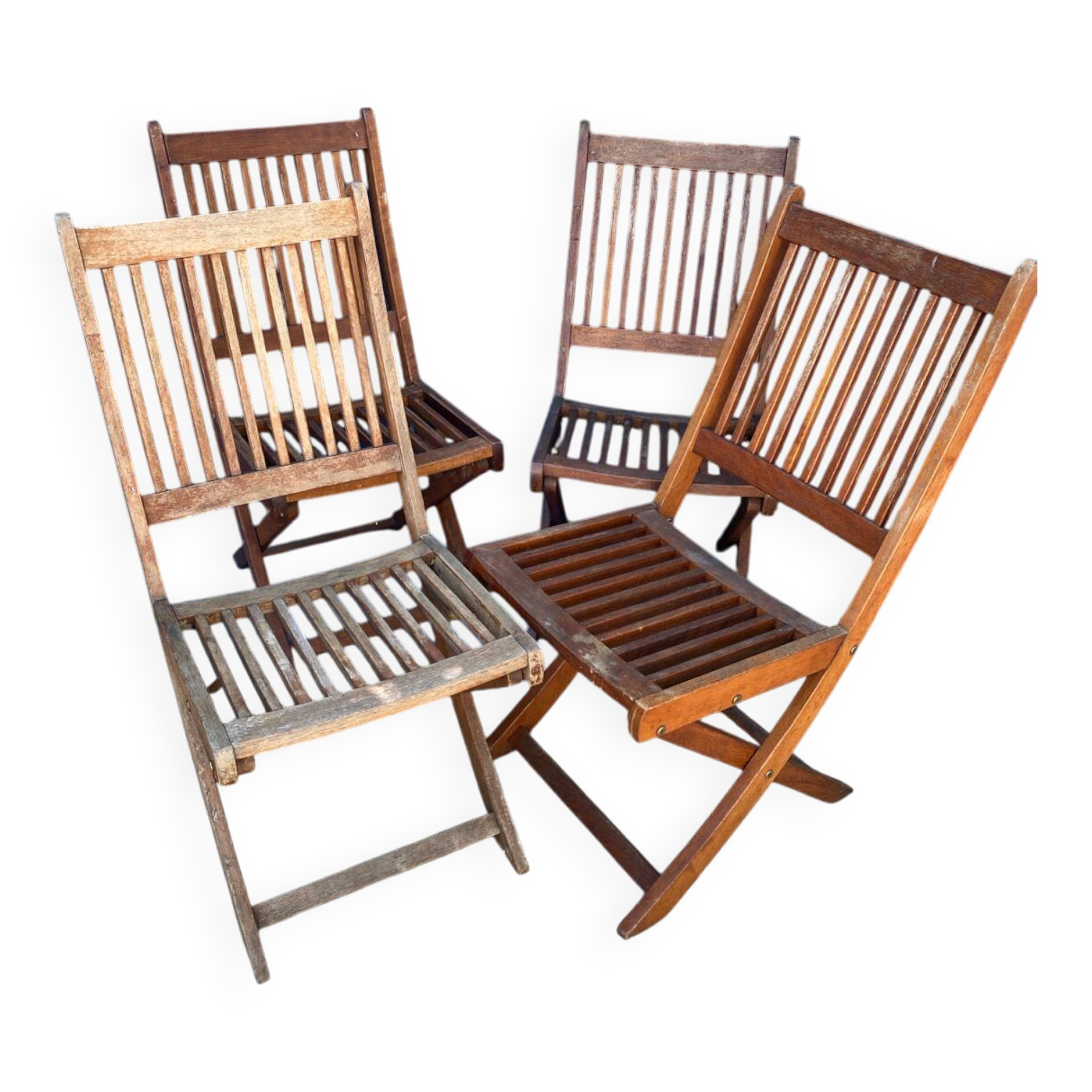 Set of 4 folding garden chairs in exotic wood