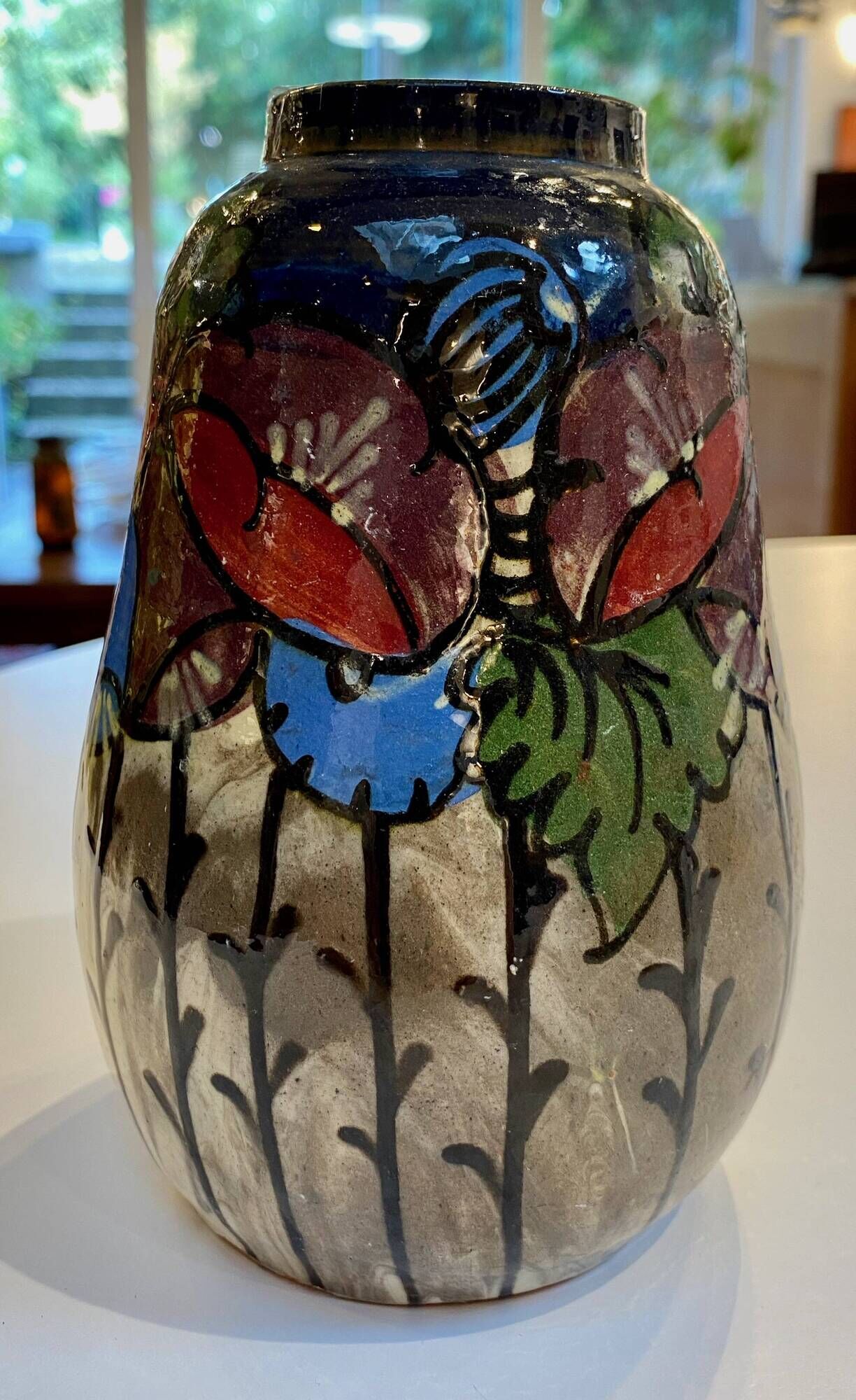 Art Deco Vase Hand-Painted – Carl Gebauer (Bürgel Germany, c. 1920-1930)