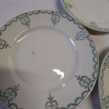 5 assiettes à dessert ancienne de chez Moulins des loups en bon état