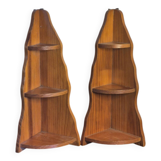 Corner shelf