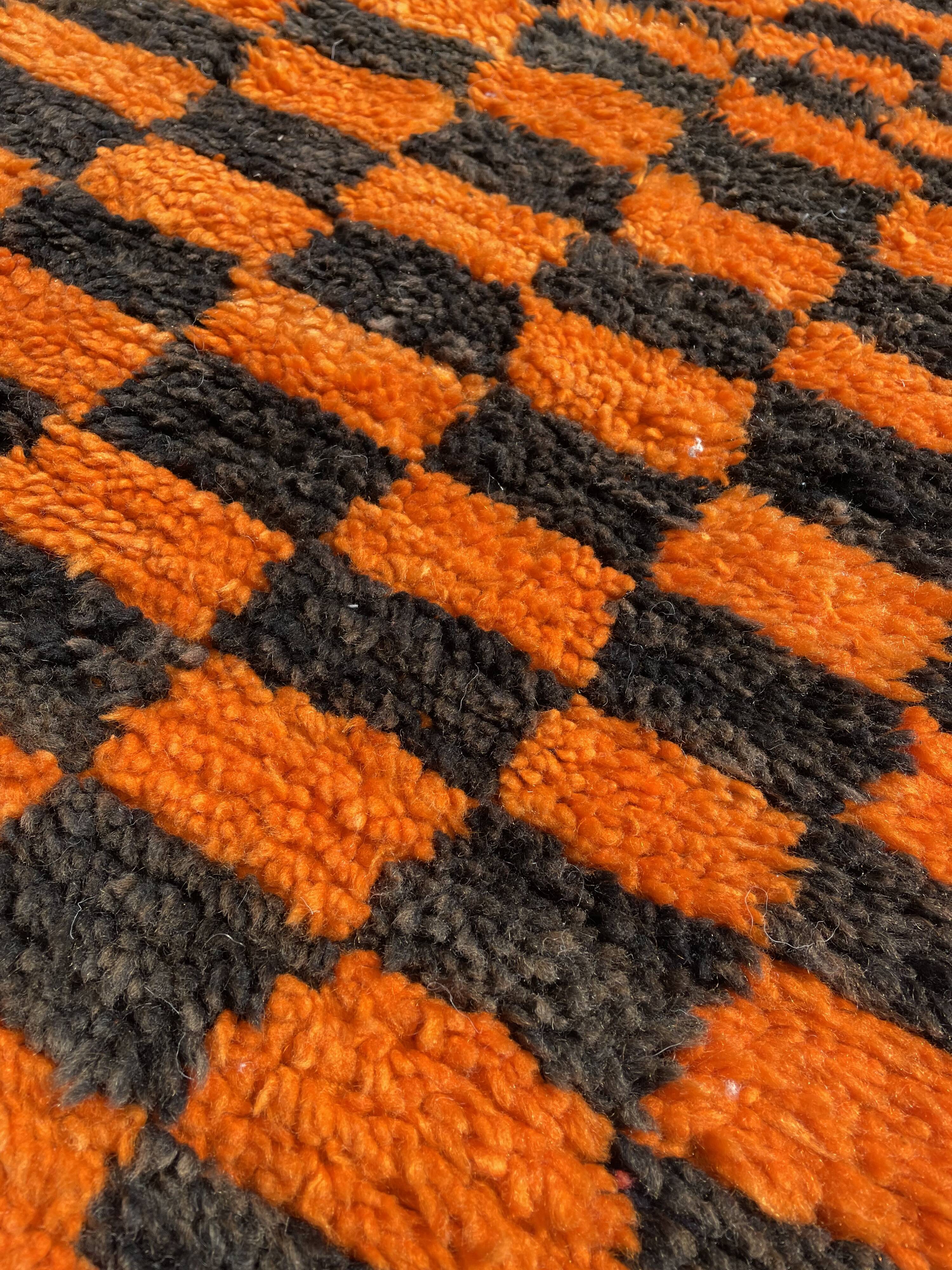 Berber carpet Boujaad 125x195 cm