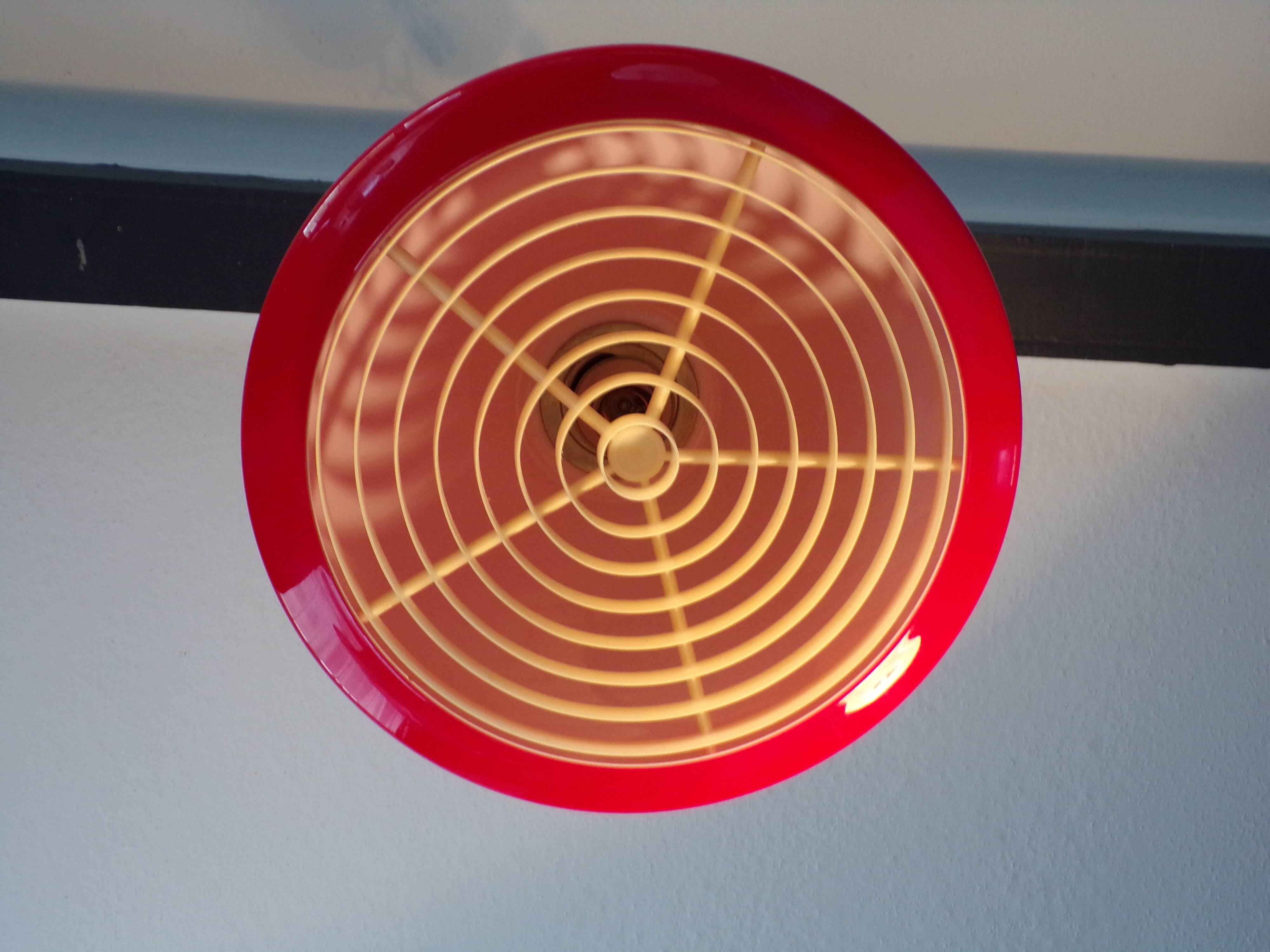 Suspension 1970 Scandinavian opaline