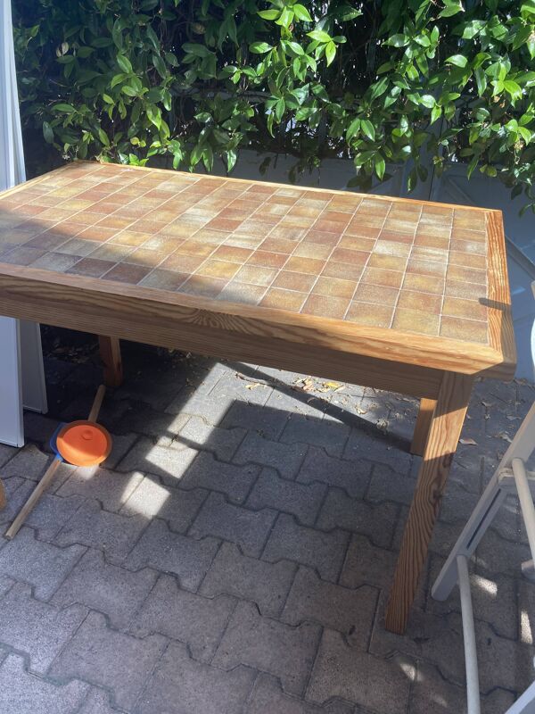 Table en pin et céramique marron, années 60