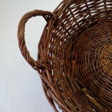 Wicker fruit basket with handles