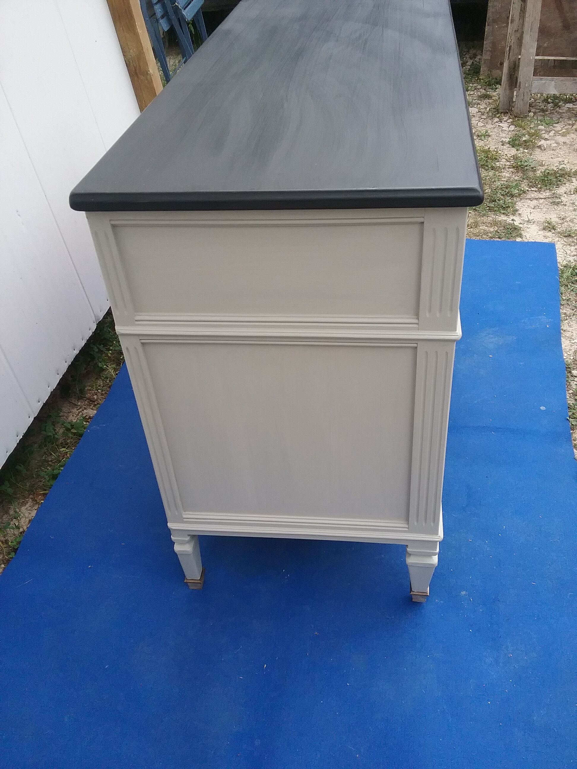 Commode style L XVI
