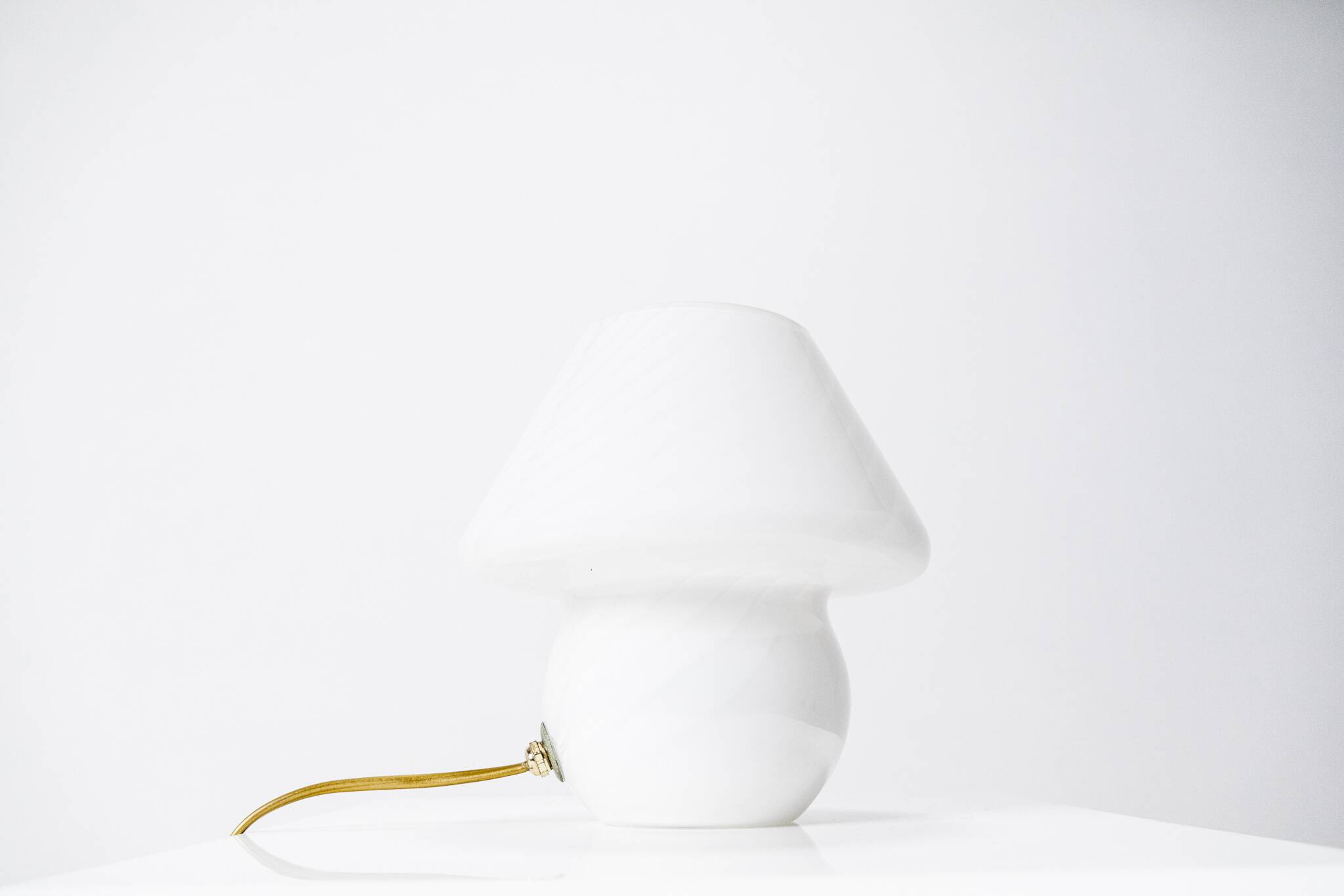 Set of 2 Mushroom Table Lamps by Venini for Mazzega, Italy, 1960s