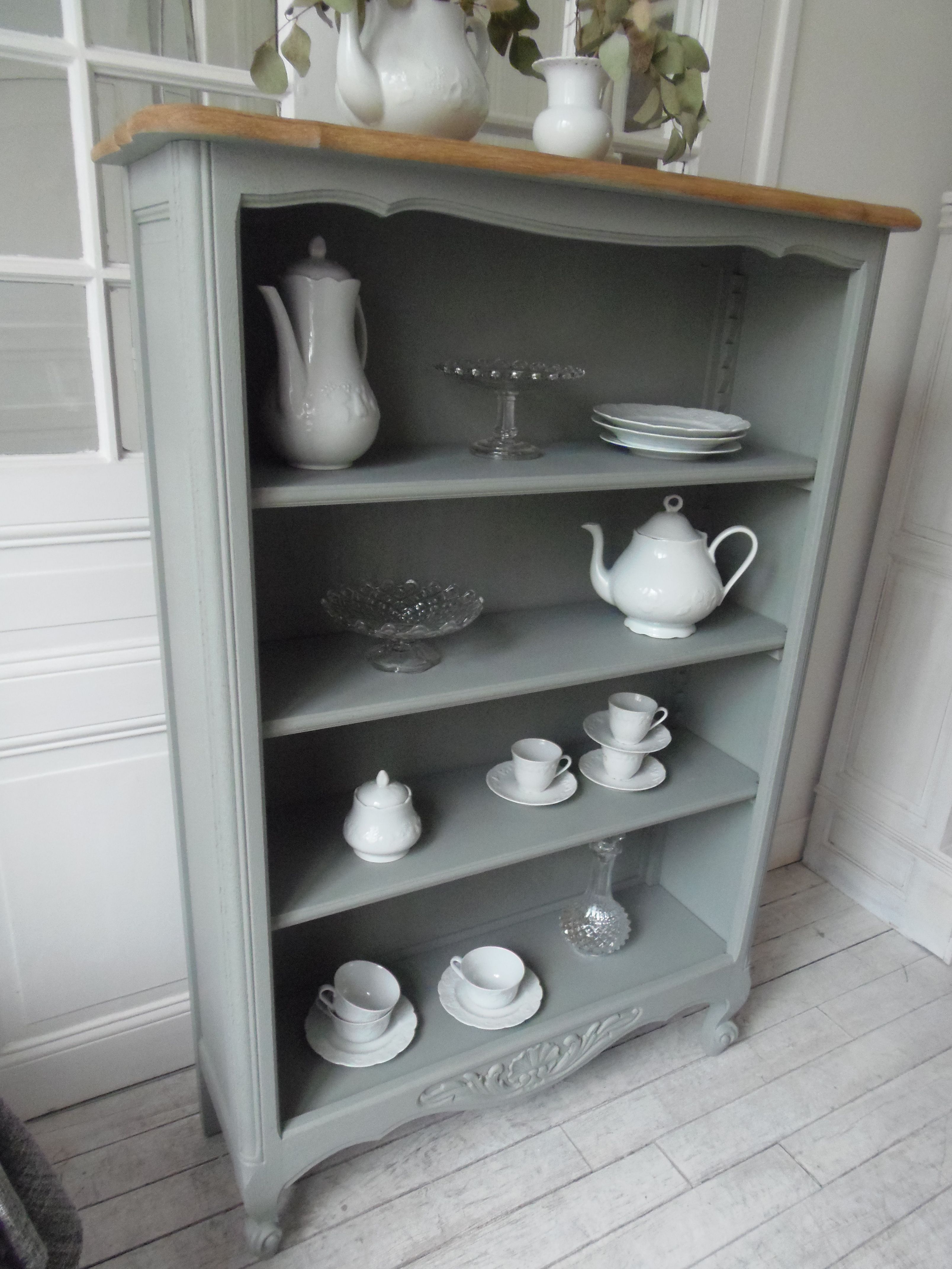 Louis XV style bookcase, green gray with 3 adjustable shelves, wooden tray.