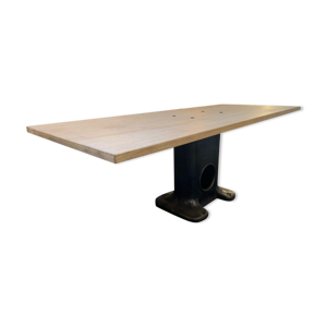 Table à manger en bois pied métal