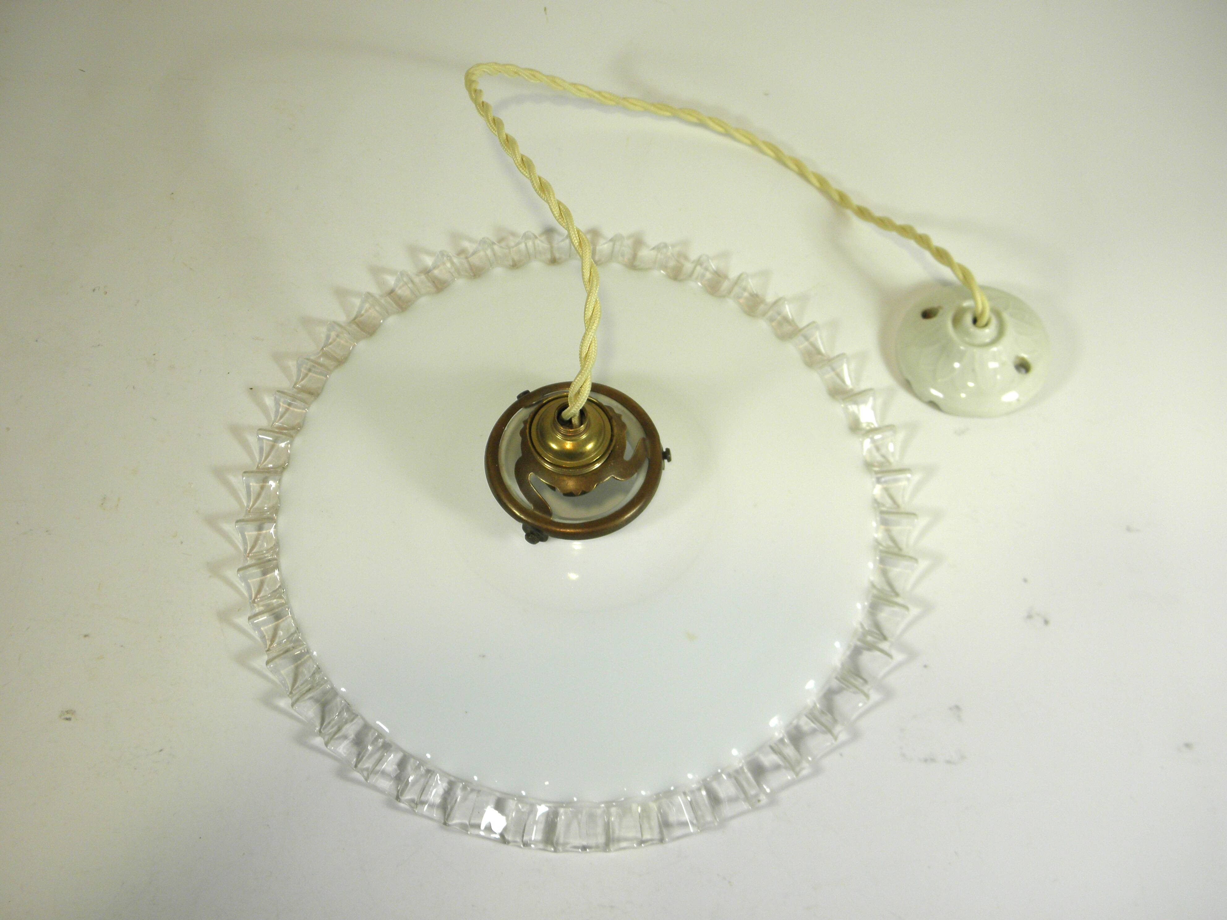 SUSPENSION and rose in OPALINE and PORCELAIN
