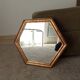 Miroir vintage hexagonale bohème chic en bois doré