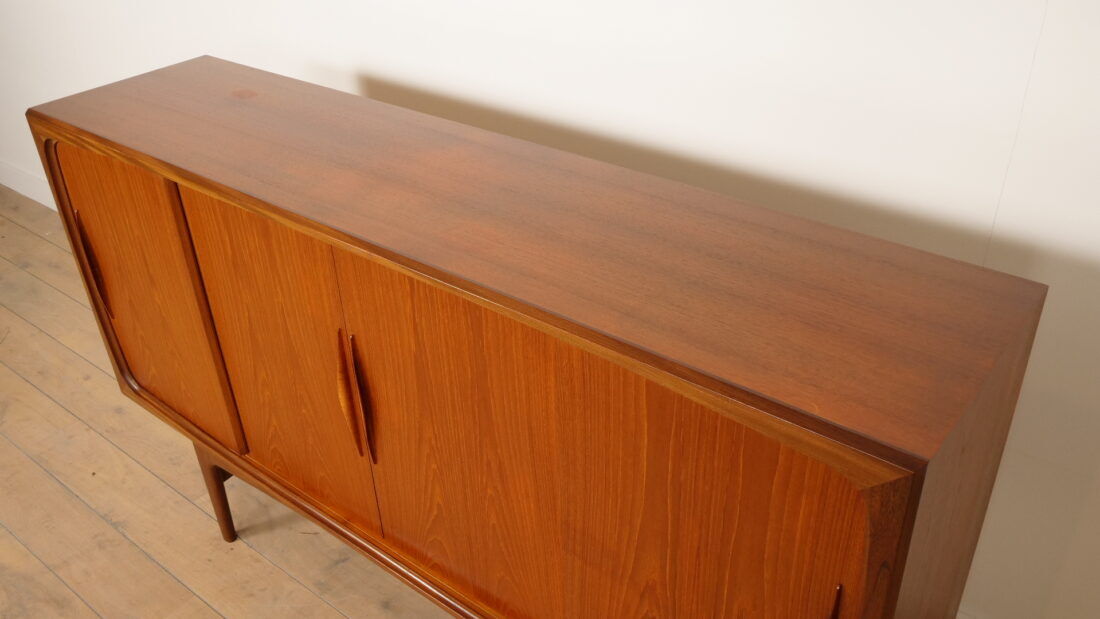 Vintage highboard | Johannes Andersen | Danish design | Teak
