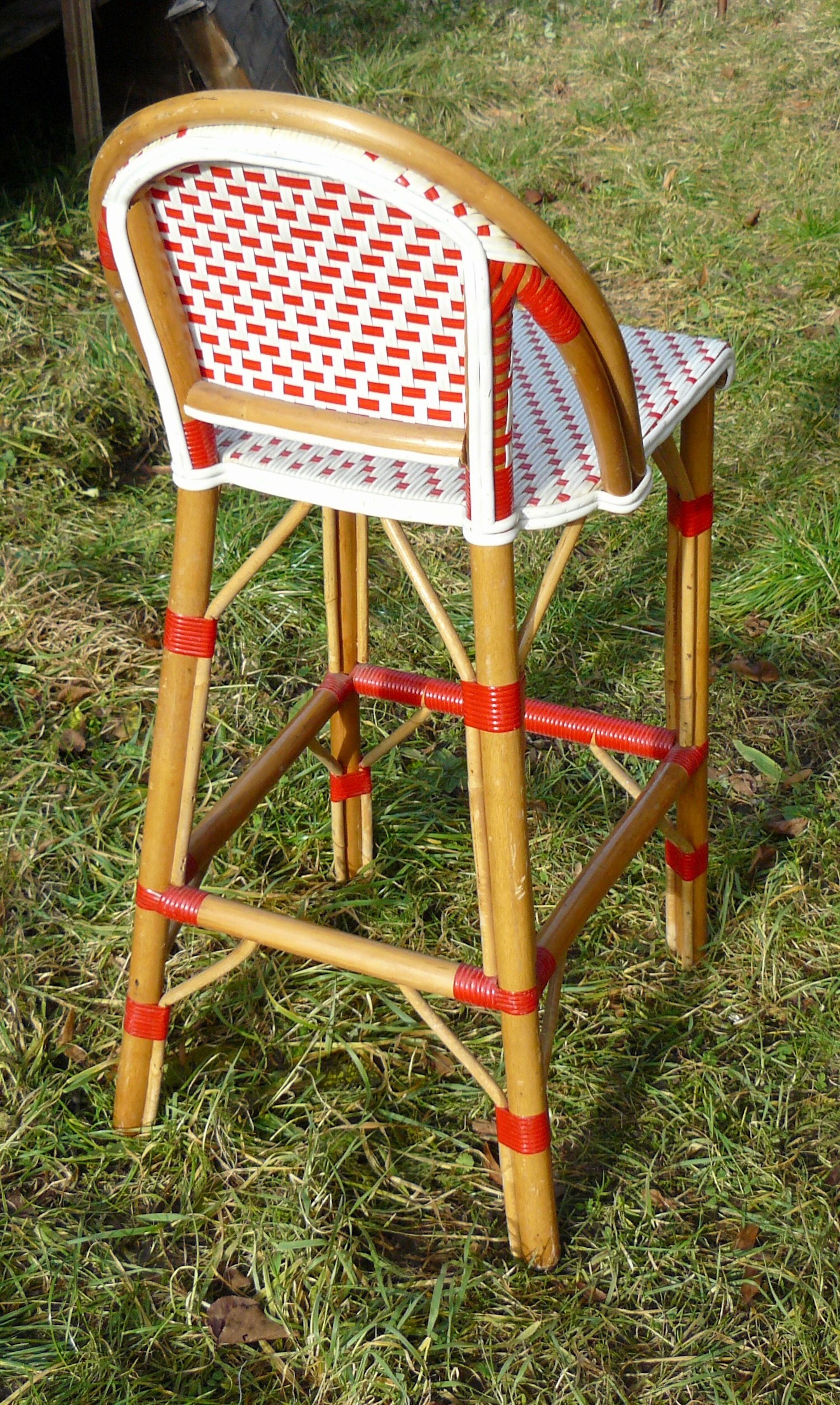Vintage red and white rattan back bar stool 1970-80