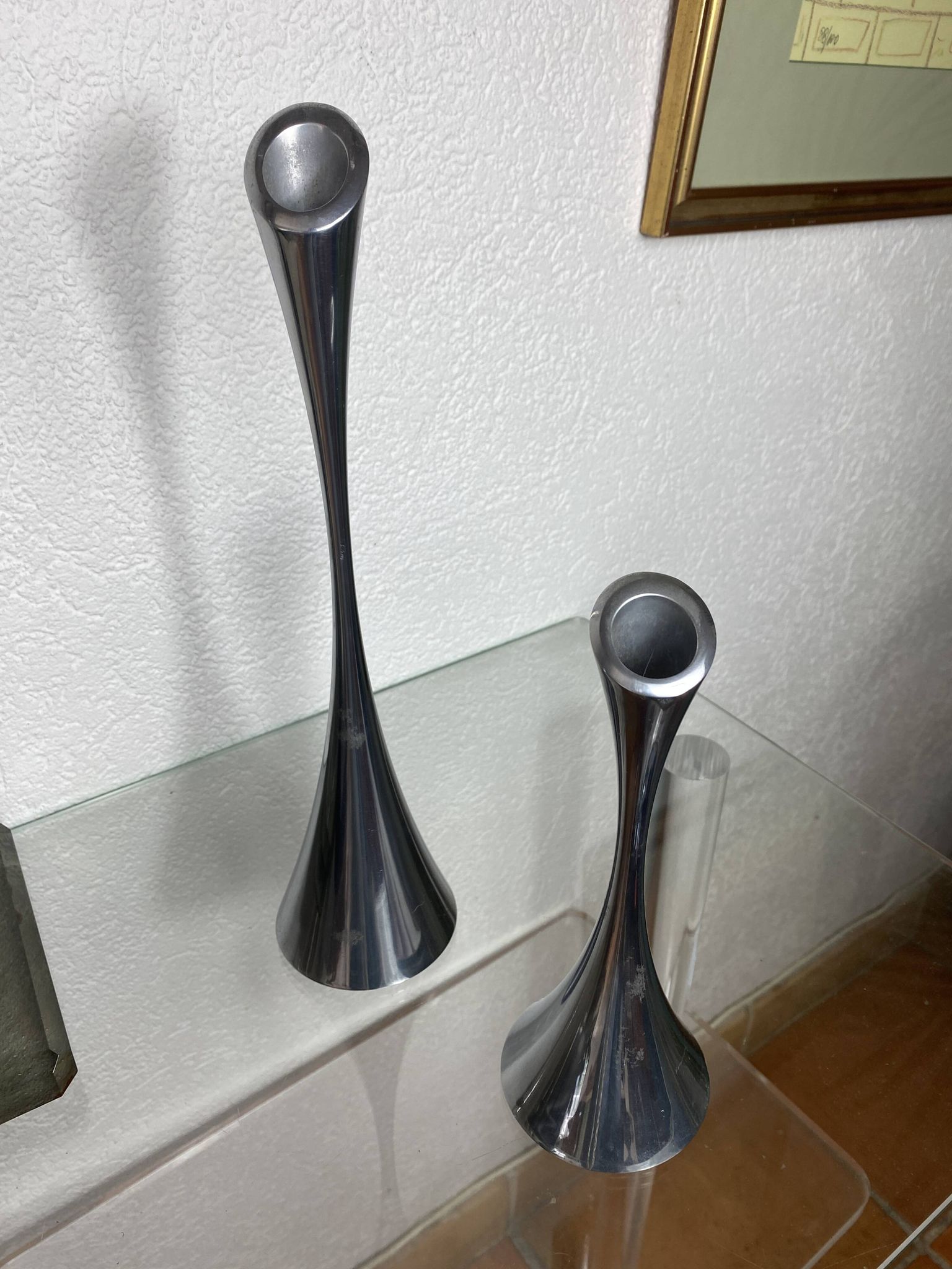 Paire de bougeoirs design en acier inoxydable
