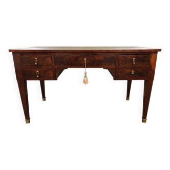 Bureau style empire