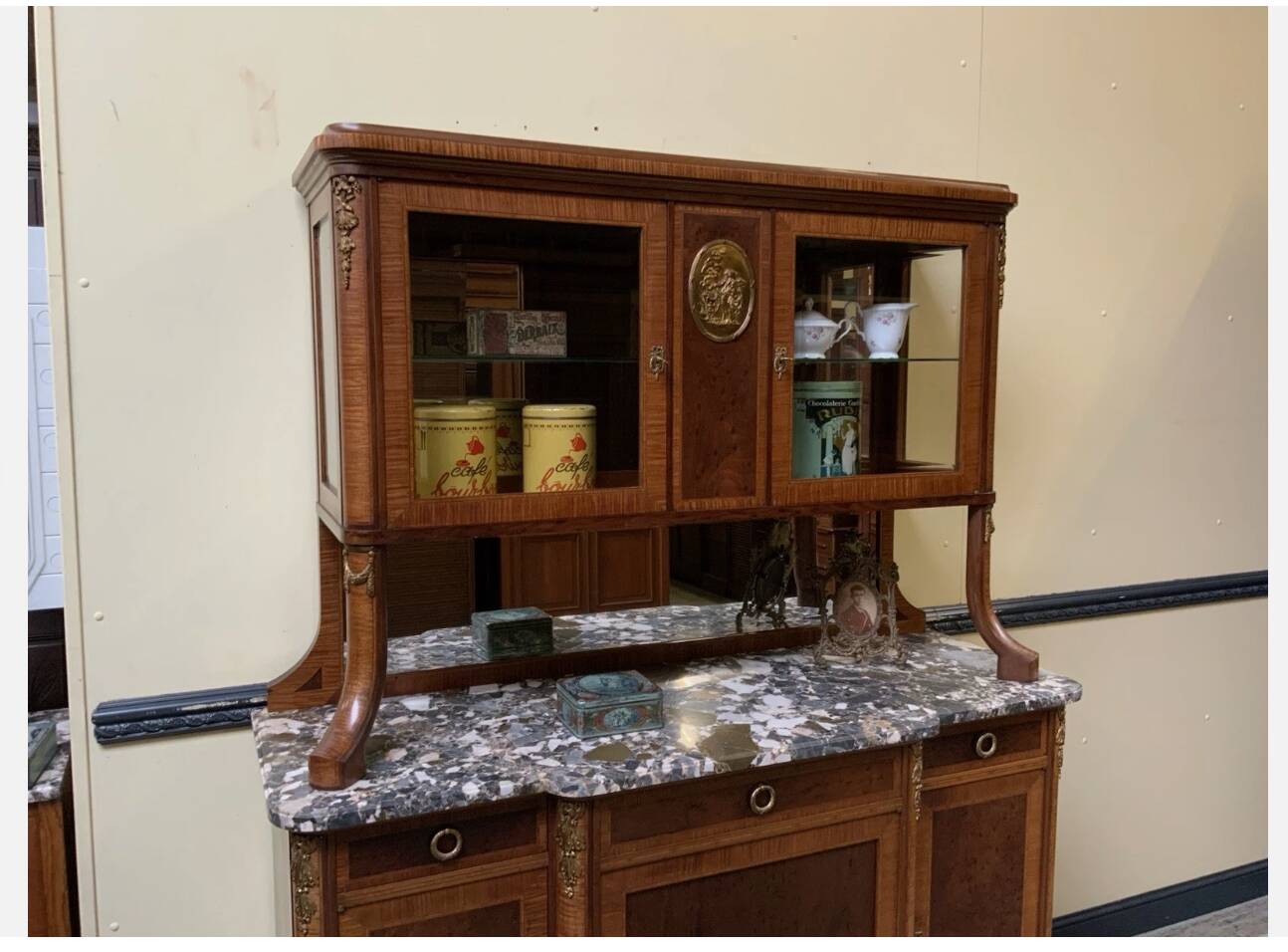 Antique Art Nouveau sideboard, display cabinet, sideboard - Bronze