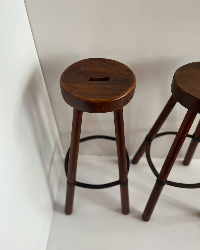 Paire de tabourets en bois massif