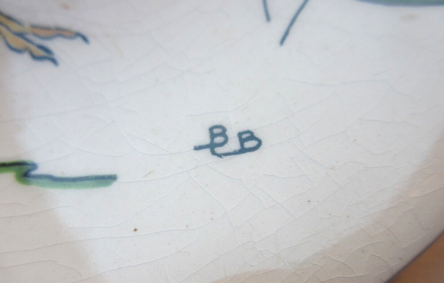 Game model plate signed gien, hunting birds, bustards