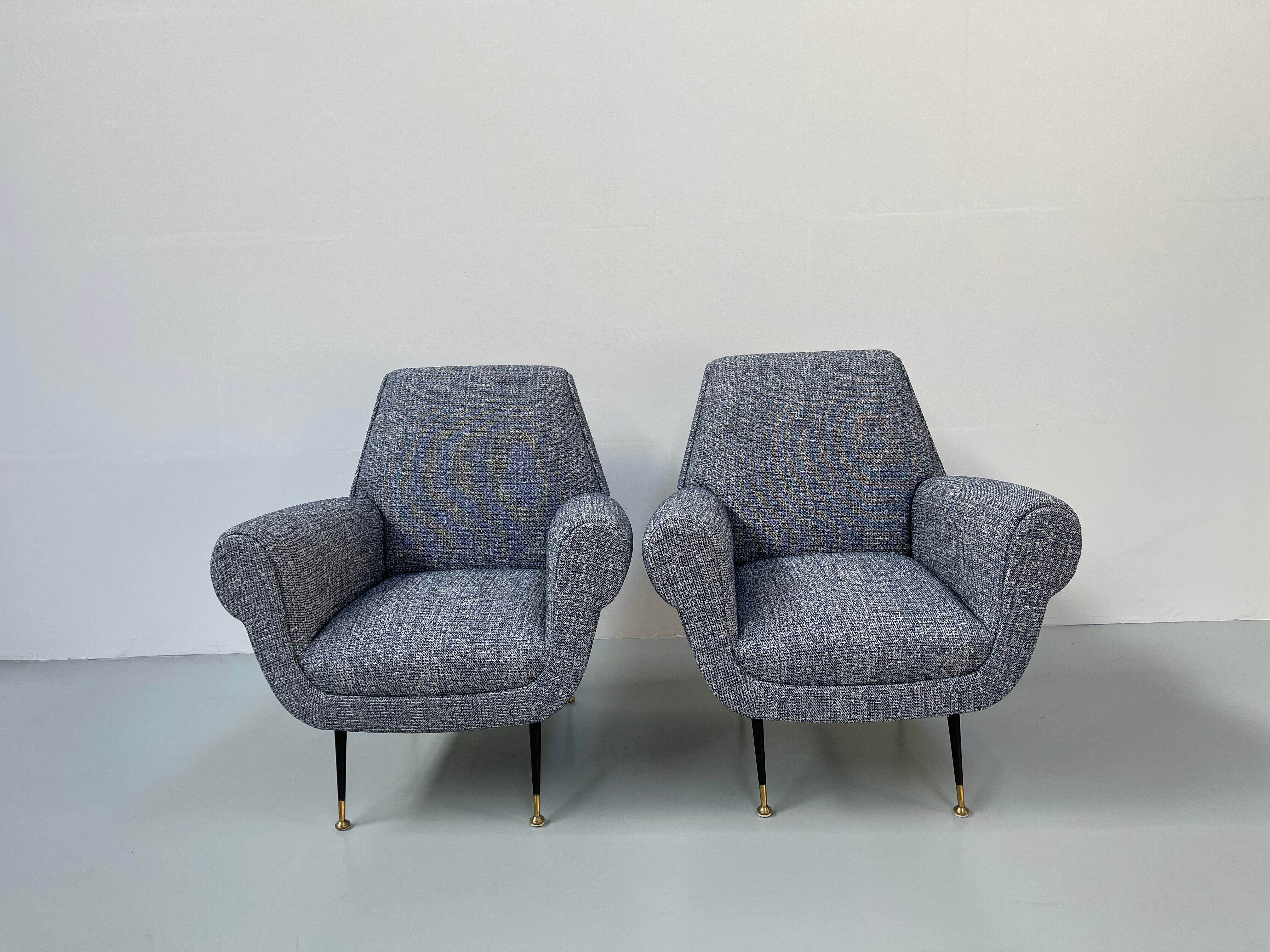 Pair of armchairs by Gigi Radice for Minotti