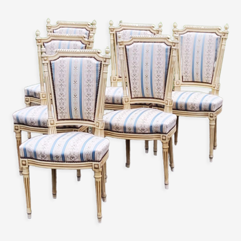 Set de 6 chaises de style Louis XVI en bois rechampi blanc tissu satiné des années 50