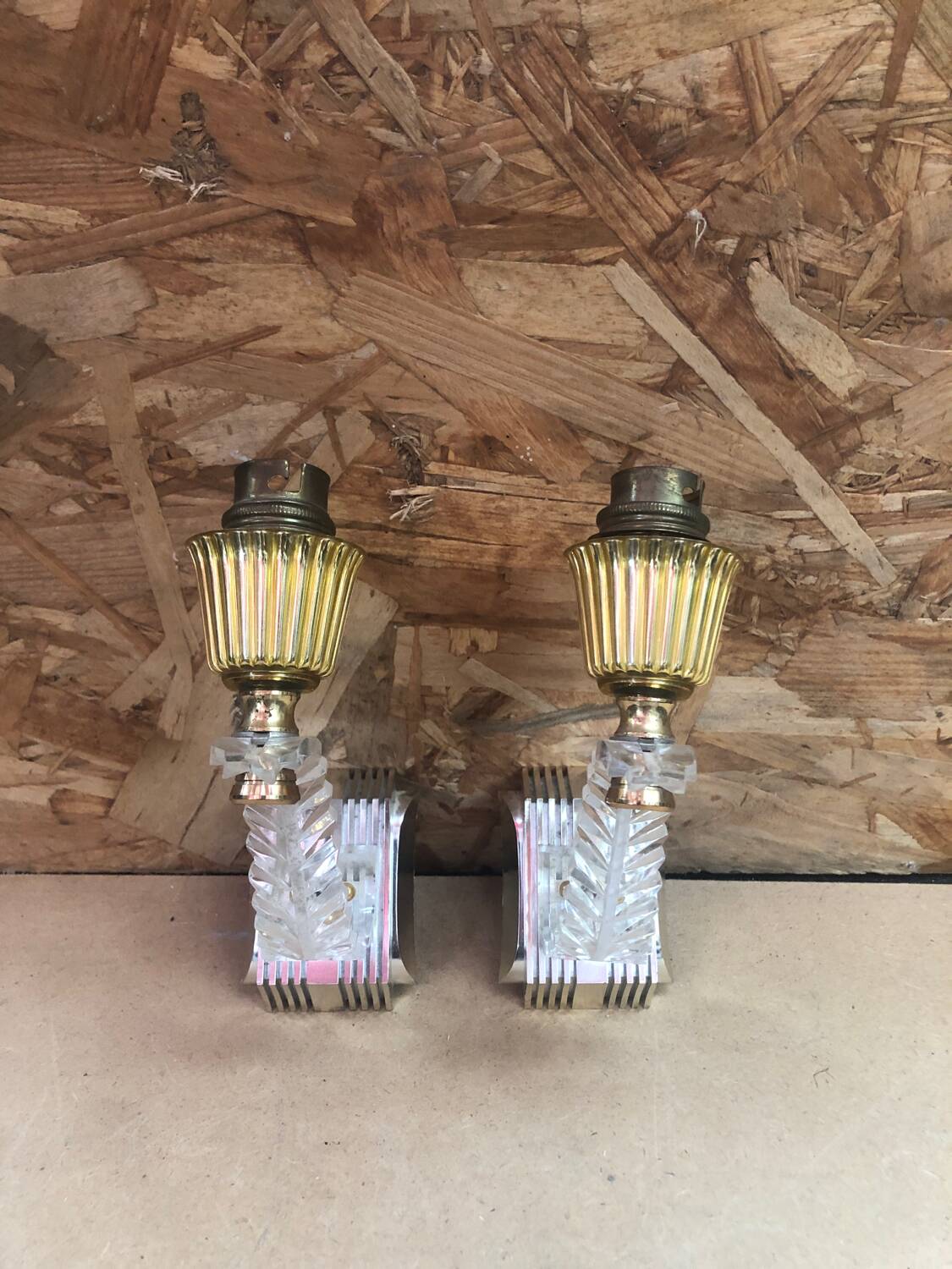 Pair of old golden plastic wall lamp + perspex plexi vintage